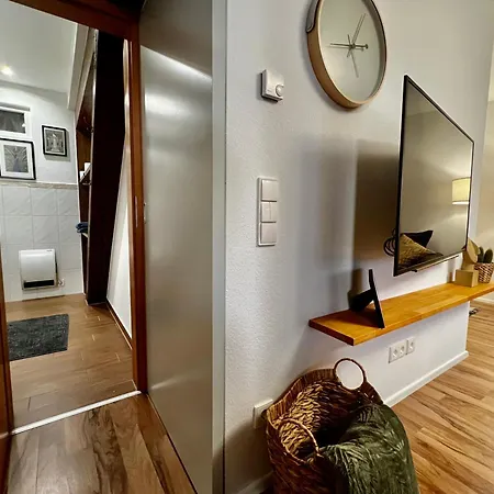 Modernes Mit Besonderem Charme - 1a *