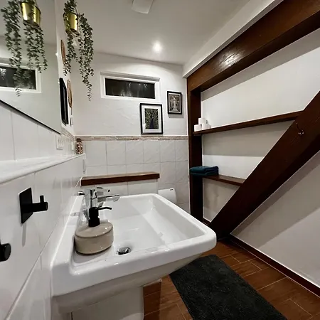 아파트 Modernes Mit Besonderem Charme - 1a *