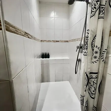 Modernes Mit Besonderem Charme - 1a *